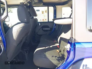 2018 Jeep Wrangler Unlimited Sport z VIN 1C4HJXDGXJW189321, wystawiony jako IAAI lot #42532856 z przebiegiem 46 559 mil mil oraz . Historia ofert i sprzedaży dostępna na DreamBid. Obrazek 8.