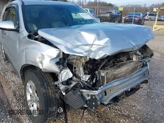 2012 Chevrolet Equinox LTZ with VIN 2GNFLGE59C6226622, listed as a IAAI auction lot 41513064 with 196,174 mi miles. Bid and sale history available at carsss.com. Image 6.