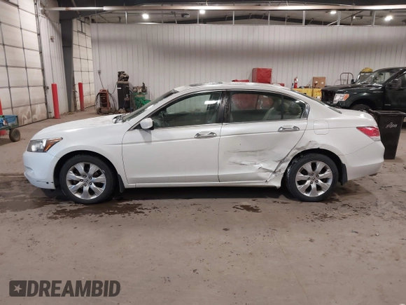 2010 Honda Accord EX-L with VIN 1HGCP3F8XAA000835, listed as a IAAI auction lot 40970094 with 119,444 mi miles and . Bid and sale history available at DreamBid. Image 14.