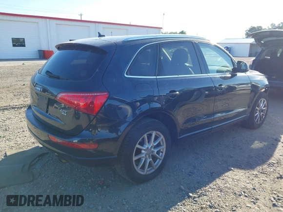 2012 Audi Q5 Premium Plus z VIN WA1LFAFP9CA122693, wystawiony jako IAAI lot #42123933 z przebiegiem 137 250 mil mil oraz . Historia ofert i sprzedaży dostępna na DreamBid. Obrazek 4.