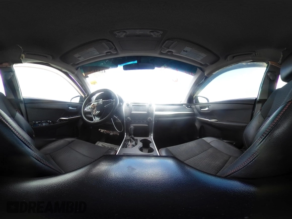 2015 Toyota Camry XLE z VIN 4T1BF1FK8FU114881, wystawiony jako IAAI lot #42231368 z przebiegiem Nie podano mil oraz . Historia ofert i sprzedaży dostępna na DreamBid. Obrazek 24.