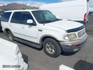 1999 Ford Expedition XLT with VIN 1FMRU17L2XLB77428, listed as a IAAI auction lot 41968460 with 0 mi miles. Bid and sale history available at carsss.com. Image 1.