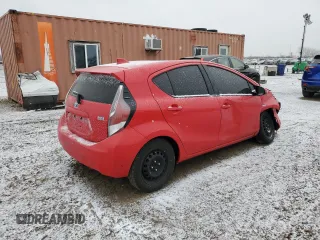 2015 Toyota Prius One with VIN JTDKDTB35F1585540, listed as a Copart auction lot 44861565 with 186,581 mi miles and Salvage Title. Bid and sale history available at DreamBid. Image 3.