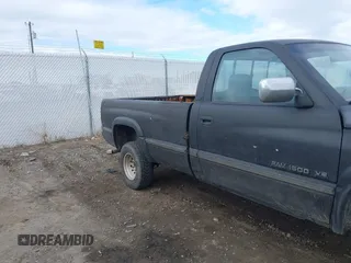 1995 Dodge Ram 1500 with VIN 1B7HF16Y1SS150002, listed as a IAAI auction lot 41874613 with 305,502 mi miles. Bid and sale history available at carsss.com. Image 15.