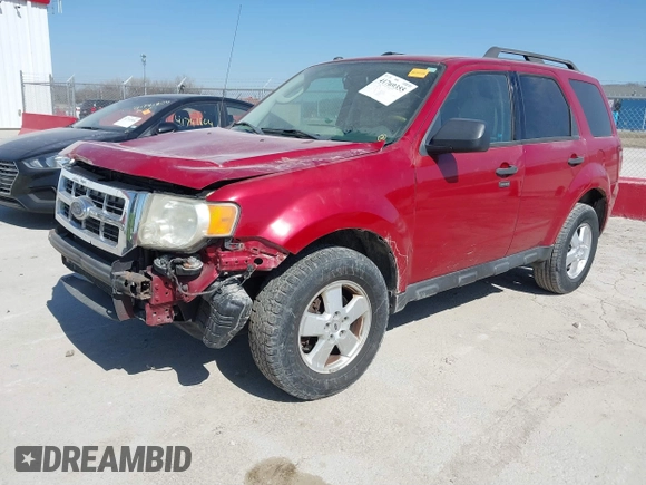 2011 Ford Escape XLT with VIN 1FMCU0D70BKC18662, listed as a IAAI auction lot 41769355 with 173,040 mi miles. Bid and sale history available at carsss.com. Image 2.