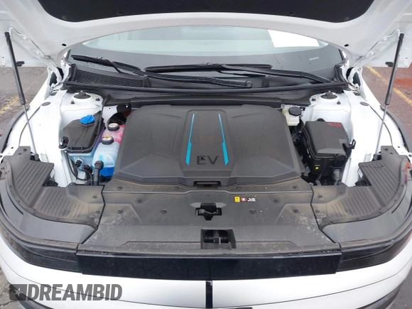 2024 Hyundai Ioniq 5 SEL with VIN KM8KNDDF5RU305186, listed as a IAAI auction lot 41905785 with 12,105 mi miles and . Bid and sale history available at DreamBid. Image 10.