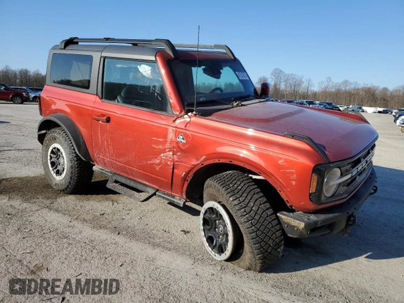 2023 Ford Bronco with VIN 1FMDE5CP1PLB98701, listed as a Copart auction lot 47537875 with 4,297 mi miles and Salvage title. Bid and sale history available at DreamBid. Image 4.
