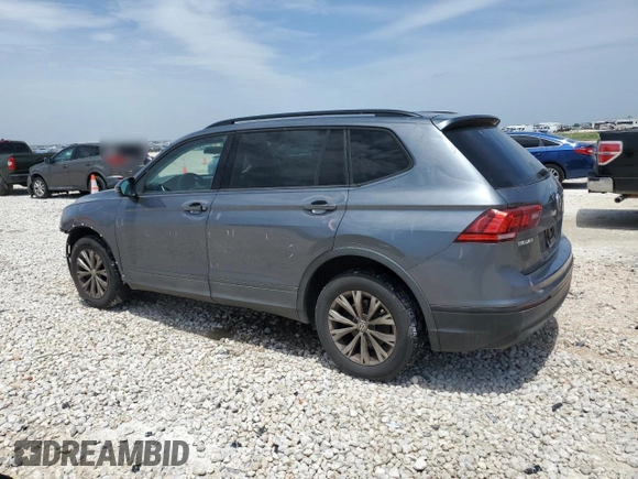 2018 Volkswagen Tiguan S z VIN 3VV1B7AX9JM068669, wystawiony jako Copart lot #56676365 z przebiegiem 178 679 mil mil oraz Szkoda całkowita • Salvage title. Historia ofert i sprzedaży dostępna na DreamBid. Obrazek 2.