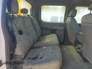 2022 Ford F-250 XL z VIN 1FT7W2BT9NEC86523, wystawiony jako Copart lot #62397394 z przebiegiem 36 965 mil mil oraz Szkoda całkowita • Salvage title. Historia ofert i sprzedaży dostępna na DreamBid. Obrazek 10.