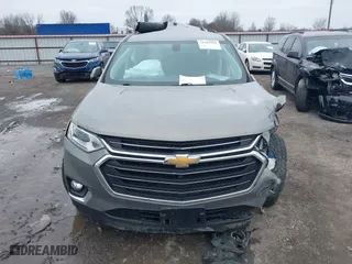 2019 Chevrolet Traverse LT Cloth with VIN 1GNEVGKW9KJ208058, listed as a IAAI auction lot 41265791 with 86,860 mi miles. Bid and sale history available at carsss.com. Image 13.