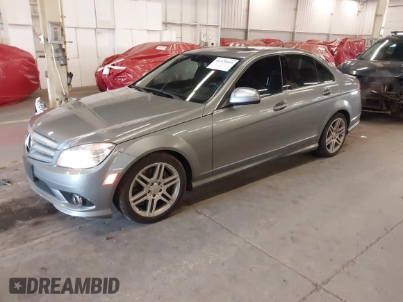 2009 Mercedes-Benz C-Class 3.5L Sport with VIN WDDGF56X09F203811, listed as a IAAI auction lot 41379469 with 138,617 mi miles. Bid and sale history available at carsss.com. Image 17.