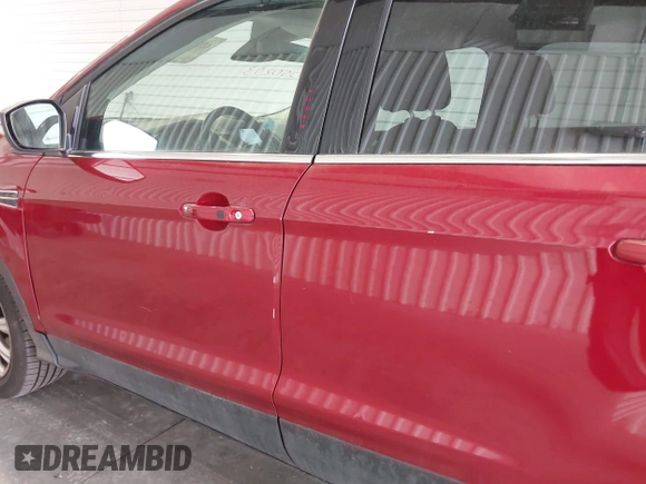 2017 Ford Escape Titanium with VIN 1FMCU9J91HUA32264, listed as a IAAI auction lot 42050273 with 201,128 mi miles. Bid and sale history available at carsss.com. Image 18.