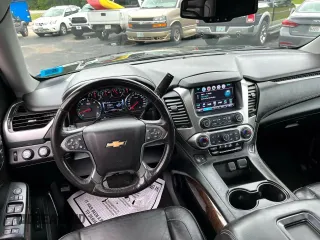 2018 Chevrolet Tahoe LT with VIN 1GNSKBKCXJR2655XX, listed as a Copart auction lot 62980035 with 80,781 mi miles and Clean title. Bid and sale history available at DreamBid. Image 9.