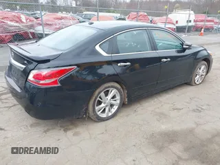 2015 Nissan Altima S with VIN 1N4AL3AP1FN870351, listed as a IAAI auction lot 42032499 with 131,587 mi miles and . Bid and sale history available at DreamBid. Image 4.