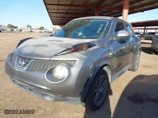 2014 Nissan Juke S with VIN JN8AF5MR1ET359229, listed as a IAAI auction lot 41766478 with 1 mi miles. Bid and sale history available at carsss.com. Image 2.