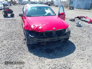 2006 BMW 3 Series 325i z VIN WBAVB135X6KX44938, wystawiony jako IAAI lot #42082025 z przebiegiem 138 082 mil mil oraz . Historia ofert i sprzedaży dostępna na DreamBid. Obrazek 6.