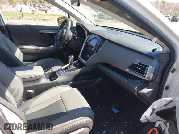 2024 Subaru Outback Onyx with VIN 4S4BTALC4R3184670, listed as a IAAI auction lot 41876929 with 17,071 mi miles and . Bid and sale history available at DreamBid. Image 5.