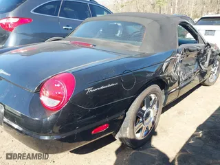 2005 Ford Thunderbird Deluxe with VIN 1FAHP60A15Y105185, listed as a IAAI auction lot 41807862 with 1 mi miles. Bid and sale history available at carsss.com. Image 6.