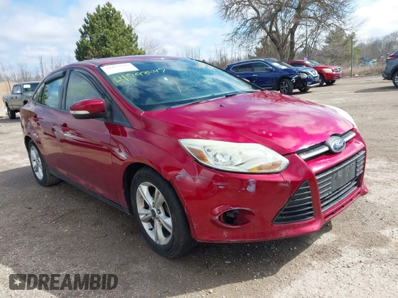 2014 Ford Focus SE with VIN 1FADP3F27EL403007, listed as a IAAI auction lot 41893547 with 95,864 mi miles. Bid and sale history available at carsss.com. Image 1.
