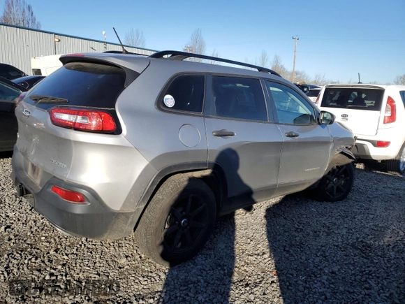2016 Jeep Cherokee Sport with VIN 1C4PJMAS4GW232918, listed as a Copart auction lot 45037315 with 43,891 mi miles and Salvage title. Bid and sale history available at DreamBid. Image 3.
