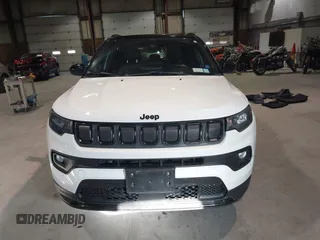 2022 Jeep Compass Latitude with VIN 3C4NJDBB2NT171240, listed as a IAAI auction lot 41206428 with 39,086 mi miles and . Bid and sale history available at DreamBid. Image 12.