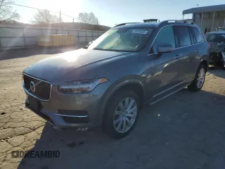 2016 Volvo XC90 T6 Momentum with VIN YV4A22PK7G1065561, listed as a Copart auction lot 72816532 with 176,933 mi miles. Bid and sale history available at carsss.com. Image 1.