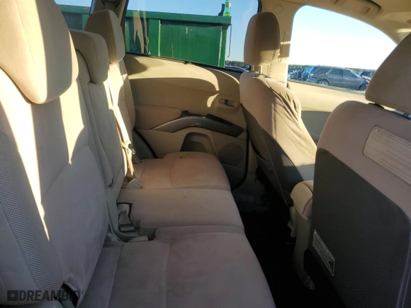 2007 Mitsubishi Outlander ES with VIN JA4MS31X87Z010445, listed as a Copart auction lot 87654255 with 276,181 mi miles and Salvage Title. Bid and sale history available at carsss.com. Image 11.