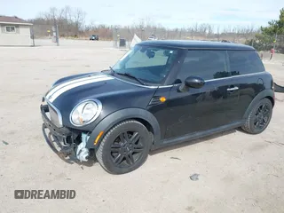 2013 MINI Hardtop with VIN WMWSU3C54DT684526, listed as a IAAI auction lot 42012211 with 141,801 mi miles and . Bid and sale history available at DreamBid. Image 2.