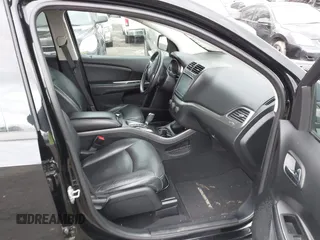 2015 Dodge Journey Crossroad with VIN 3C4PDCGG9FT556973, listed as a IAAI auction lot 41725543 with 123,677 mi miles and . Bid and sale history available at DreamBid. Image 5.