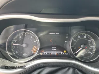 2014 Jeep Cherokee Limited with VIN 1C4PJLDS5EW204516, listed as a Copart auction lot 62329445 with 127,042 mi miles and Salvage title. Bid and sale history available at DreamBid. Image 9.