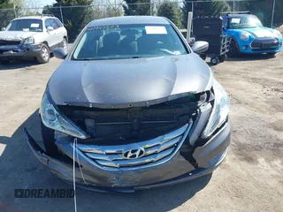 2011 Hyundai Sonata Limited with VIN 5NPEC4AC1BH123194, listed as a IAAI auction lot 41997823 with 187,897 mi miles and . Bid and sale history available at carsss.com. Image 12.