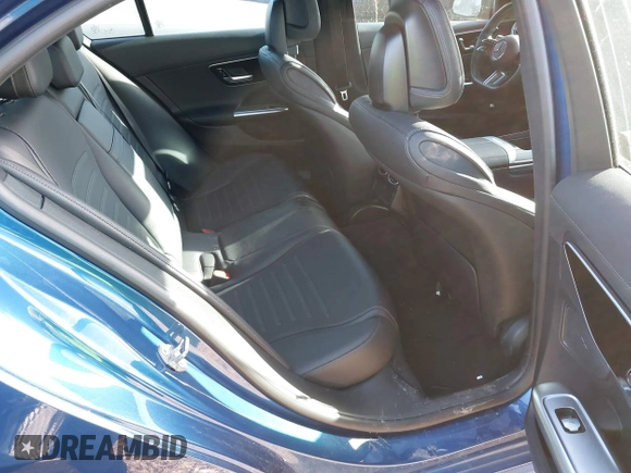 2022 Mercedes-Benz C 300 with VIN W1KAF4HB5NR067802, listed as a IAAI auction lot 41409645 with 44,100 mi miles and . Bid and sale history available at DreamBid. Image 8.