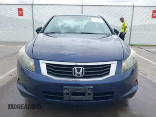 2010 Honda Accord LX-P z VIN 1HGCP2F42AA156648, wystawiony jako IAAI lot #42238667 z przebiegiem 136 119 mil mil oraz . Historia ofert i sprzedaży dostępna na DreamBid. Obrazek 6.