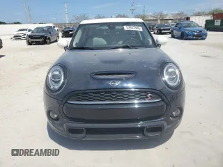 2020 MINI Hardtop 4 Door Cooper S with VIN WMWXU9C03L2L76233, listed as a Copart auction lot 53932505 with 10,818 mi miles and Non Repairable. Bid and sale history available at DreamBid. Image 5.