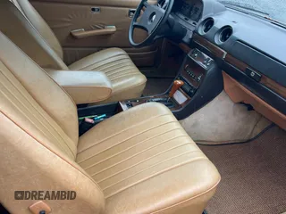 1984 Mercedes-Benz 300 with VIN WDBAB53A5EA022012, listed as a Copart auction lot 56141945 with 114,089 mi miles and Clean Title. Bid and sale history available at DreamBid. Image 5.