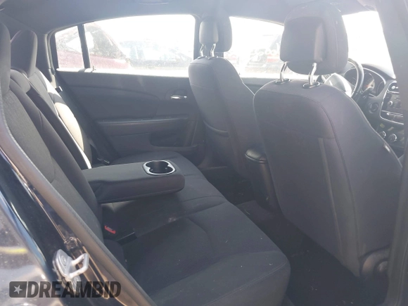 2012 Chrysler 200 Touring z VIN 1C3CCBBG0CN224231, wystawiony jako IAAI lot #42536821 z przebiegiem 129 814 mil mil oraz . Historia ofert i sprzedaży dostępna na DreamBid. Obrazek 8.