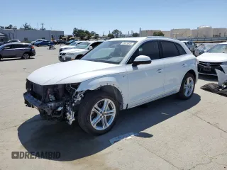 2021 Audi Q5 Premium Plus z VIN WA1E2AFY2M2129560, wystawiony jako Copart lot #55823845 z przebiegiem 20 150 mil mil oraz Szkoda całkowita • Salvage title. Historia ofert i sprzedaży dostępna na DreamBid. Obrazek 1.