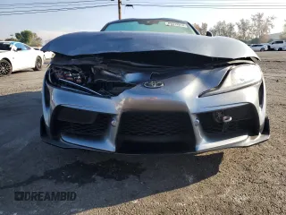 2021 Toyota GR Supra 3.0 with VIN WZ1DB0C04MW038391, listed as a Copart auction lot 83372814 with 0 mi miles and Salvage Title. Bid and sale history available at carsss.com. Image 5.