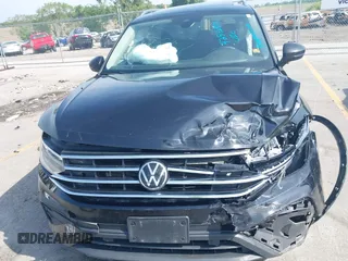 2022 Volkswagen Tiguan SE with VIN 3VV2B7AX0NM146315, listed as a IAAI auction lot 42512975 with 40,577 mi miles and . Bid and sale history available at DreamBid. Image 12.