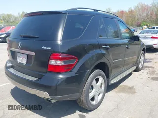 2007 Mercedes-Benz M 350 with VIN 4JGBB86E87A270341, listed as a IAAI auction lot 42148000 with 171,899 mi miles and . Bid and sale history available at DreamBid. Image 4.