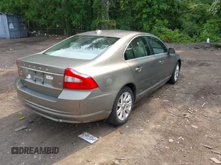 2009 Volvo S80 I6 с VIN YV1AS982991093658, выставлен на аукционе IAAI как лот 42434663 с пробегом 129 225 миль миль и . История ставок и продаж доступна на DreamBid. Изображение 4.
