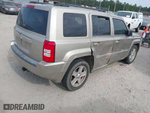 2010 Jeep Patriot Sport with VIN 1J4NF1GB9AD620237, listed as a IAAI auction lot 42079617 with 146,545 mi miles. Bid and sale history available at carsss.com. Image 4.