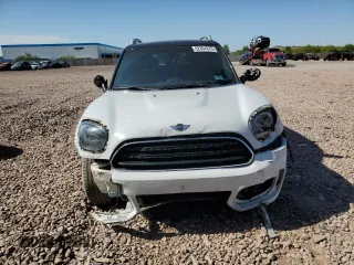 2018 MINI Countryman Cooper with VIN WMZYS7C30J3E08318, listed as a Copart auction lot 62304375 with 38,091 mi miles and Salvage title. Bid and sale history available at DreamBid. Image 5.