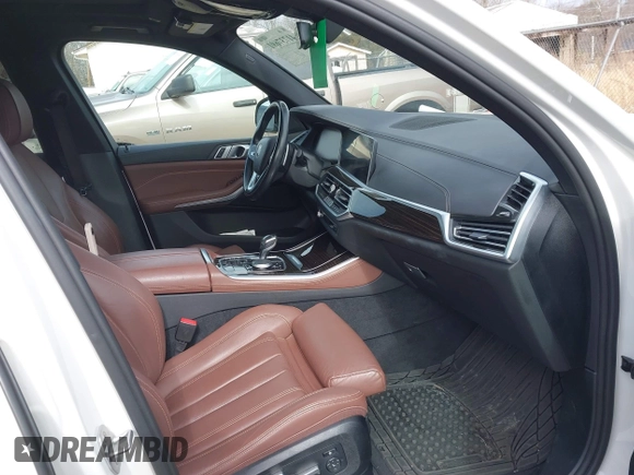2020 BMW X5 xDrive40i with VIN 5UXCR6C01L9C65917, listed as a IAAI auction lot 41737691 with 66,657 mi miles and . Bid and sale history available at DreamBid. Image 5.