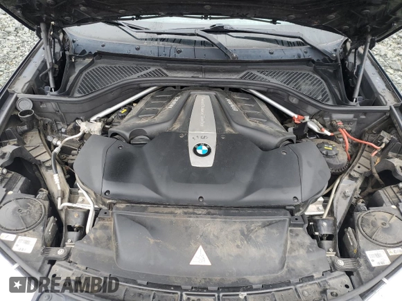 2016 BMW X5 xDrive50i with VIN 5UXKR6C53G0J83413, listed as a Copart auction lot 45042795 with 175,430 mi miles and Clean Title. Bid and sale history available at carsss.com. Image 12.