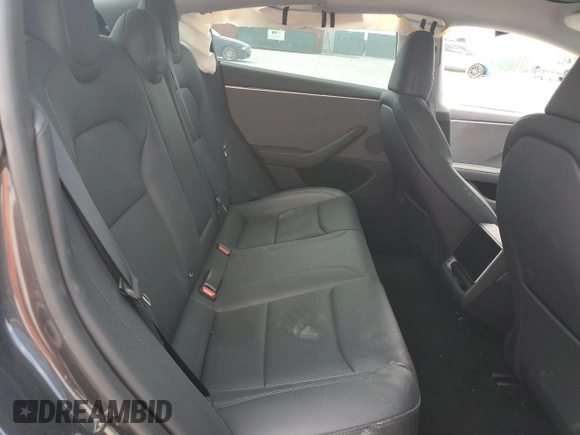 2024 Tesla Model 3 z VIN 5YJ3E1EA8RF749228, wystawiony jako Copart lot #54073925 z przebiegiem 5 369 mil mil oraz Szkoda całkowita • Salvage title. Historia ofert i sprzedaży dostępna na DreamBid. Obrazek 10.