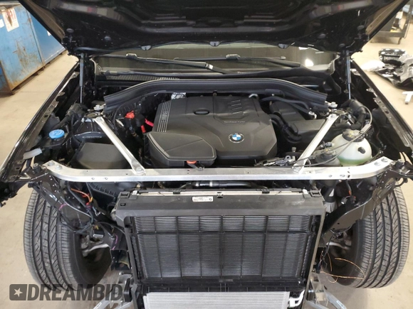 2025 BMW X4 xDrive30i z VIN 5UX33DT09S9Z17216, wystawiony jako Copart lot #55650105 z przebiegiem 1 214 mil mil oraz Szkoda całkowita • Salvage title. Historia ofert i sprzedaży dostępna na DreamBid. Obrazek 12.