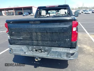 2021 Chevrolet Silverado 1500 LT with VIN 3GCUYDET1MG100713, listed as a IAAI auction lot 41854330 with 92,186 mi miles. Bid and sale history available at carsss.com. Image 15.