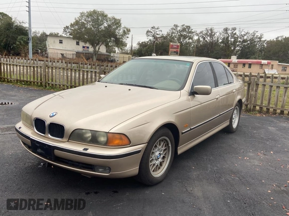 1999 BMW 5 Series 528iA with VIN WBADM6330XBY27989, listed as a Copart auction lot 42428525 with 149,555 mi miles and Clean Title. Bid and sale history available at carsss.com. Image 2.