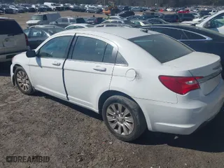2014 Chrysler 200 LX with VIN 1C3CCBAB5EN207692, listed as a IAAI auction lot 41786255 with 180,538 mi miles. Bid and sale history available at carsss.com. Image 3.